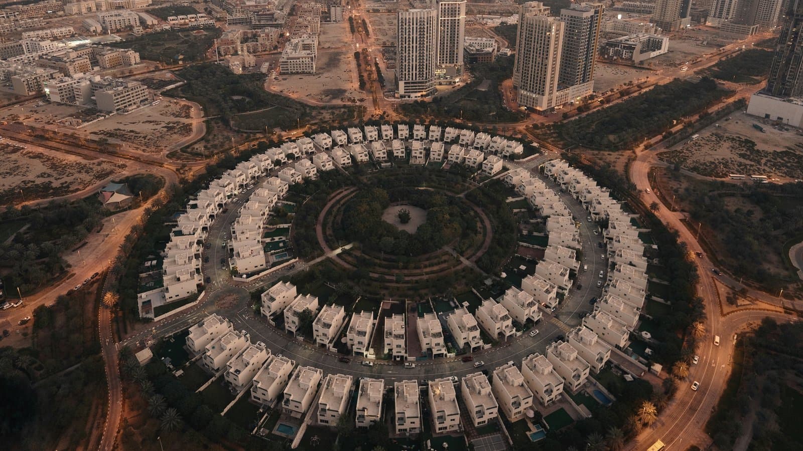 Jumeirah Village Circle (JVC) — distressed-property landscape